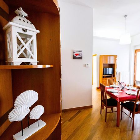 Mare E Castello Apartment Manfredonia Exterior foto